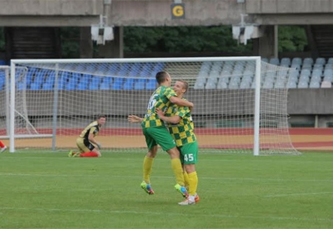 Kaune futbolas niekam neįdomus? Rungtynes stebėjo vos 75 žiūrovai