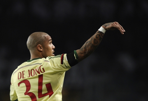 De Jongas jaučiasi nelaimingas "Milan" klube