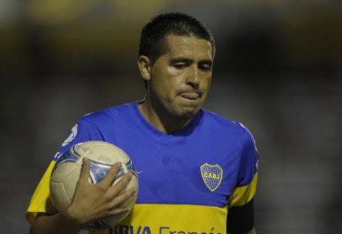 J. Riquelme: "River Plate" gali įveikti "Barcą"