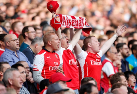 "Arsenal" fanas savo vestuvėse pasirodė su sportine apranga (FOTO)