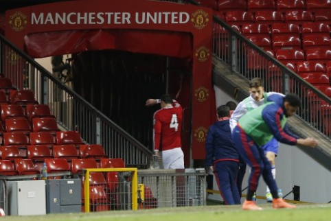 "Man United" papildys šešiolikmetis šveicaras