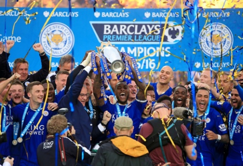 Titulą atsiėmęs "Leicester" savo sirgalius pradžiugino pergale prieš "Everton" (VIDEO, FOTO)
