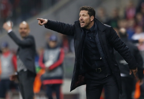 Įniršęs D. Simeone Čempionų lygos pusfinalio metu trenkė klubo darbuotojui (VIDEO)