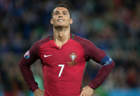 C. Ronaldo agentas: jis yra geriausias visų laikų atletas ir puikiausias žmogus pasaulyje