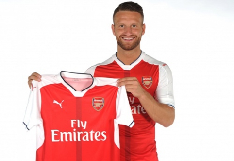 Oficialu: S. Mustafi rungtyniaus "Arsenal" klube