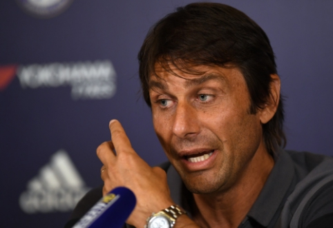 A. Conte: transferų rinka yra beprotiška