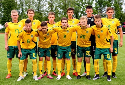 Ambicinga U-17 rinktinė pradėjo ruoštis atrankos turnyrui