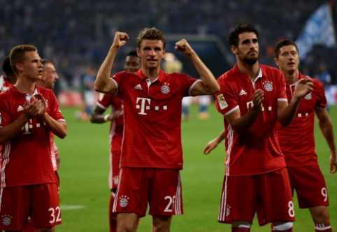 "Bayern" tik rungtynių pabaigoje palaužė "Schalke" (VIDEO)