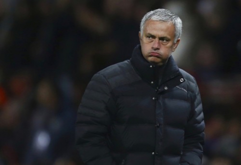 J. Mourinho: jei su "Man United" neiškovosiu titulų, nebebūsiu "The Special One"