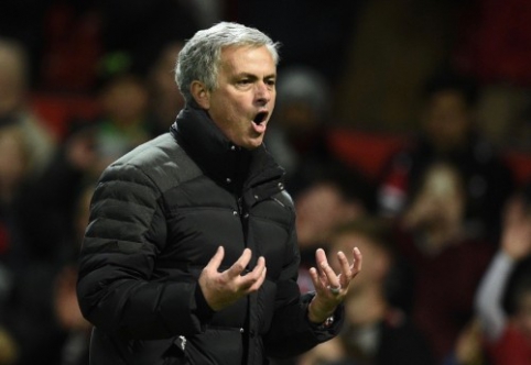 T. Sheringhamas: Mourinho vis dar yra "Special One"