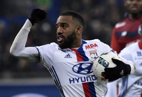 "Lyon" prezidentas: esame pasirengę parduoti Lacazette'ą