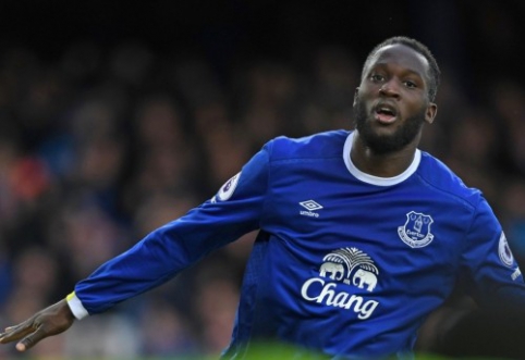 "Premier" lygos mėnesio geriausieji - R. Lukaku ir E. Howe'as