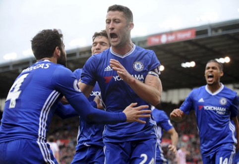 "Chelsea" rungtynių pabaigoje palaužė "Stoke", "Leicester" šventė trečią pergalę iš eilės (VIDEO)