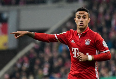 Thiago nori palikti „Bayern“