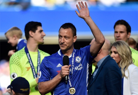 J.Terry: "Chelsea" privalės gerokai sustiprinti sudėtį