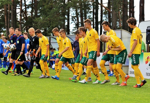 U-16 rinktinė turnyrą Latvijoje pradėjo lygiosiomis