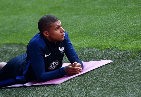 Iš K. Mbappe lūpų – prastos naujienos PSG komandai