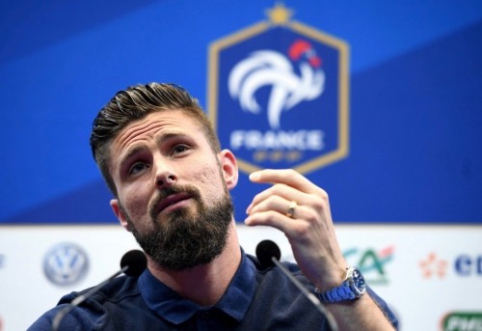 O. Giroud svarsto galimybę palikti "Arsenal"