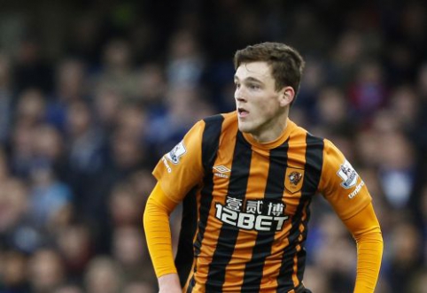 "Liverpool" gynybos skyles kamšys iš "Hull City" atvykstantis škotas 