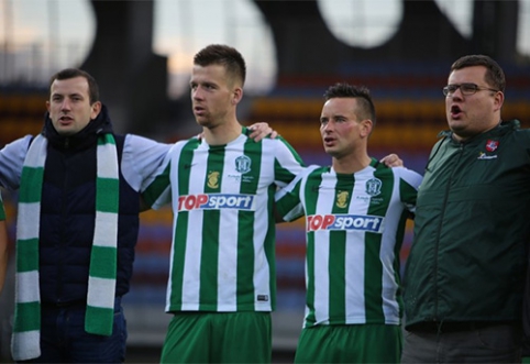 Baltarusijoje himną giedojo ir futbolininkai, ir Seimo nariai