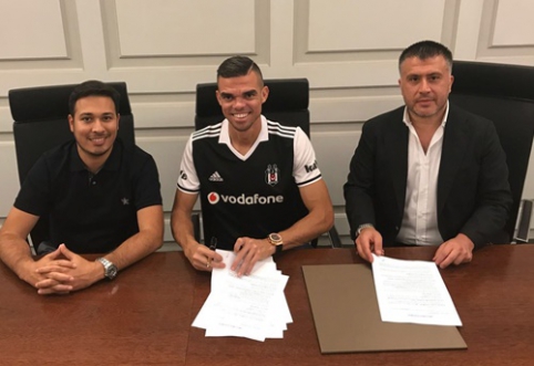 Oficialu: "Real" palikęs Pepe rungtyniaus Turkijoje