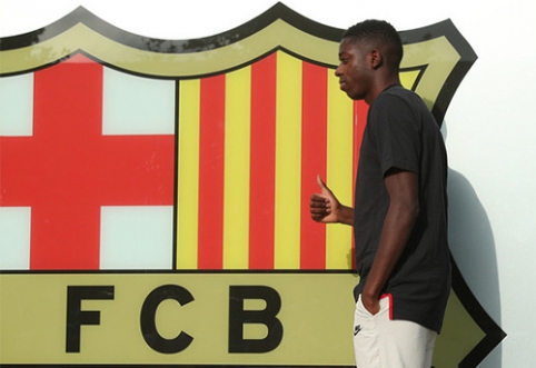 O.Dembele atvyko atlikti medicininės apžiūros į "Barcelona" klubą (VIDEO)