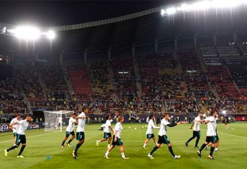 Makedonams pavydėjęs žurnalistas A.Tapinas po UEFA Supertaurės mačo nesulaikė pykčio