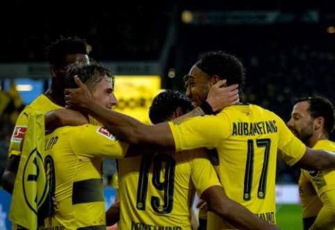 "Borussia" ir "Bayer" triuškino savo varžovus Vokietijoje (VIDEO)