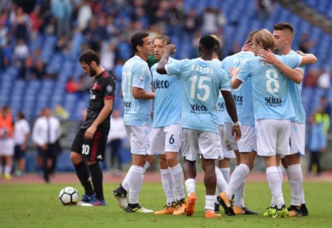 Italijoje "Lazio" sudaužė "Milan", o kiti favoritai šventė pergales (VIDEO)