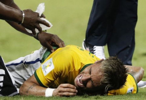 Neymaras prisiminė žiaurią traumą patirtą pasaulio čempionate: aš galėjau nebevaikščioti