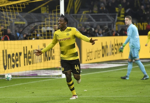 M. Batshuayi vedė į pergalę BVB, "Bayern" palaužė "Schalke" (VIDEO)