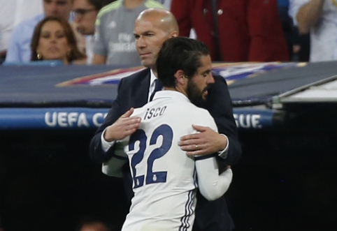 Z. Zidane'as paneigė gandus apie galimą Isco pardavimą