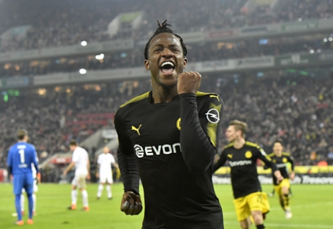 Vokietijoje debiutavęs M. Batshuayi dubliu prisidėjo prie "Borussia" pergalės (VIDEO)