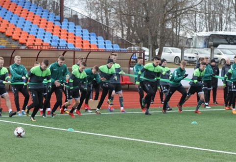 U-21 rinktinės treniruotėje – pozityvi atmosfera ir naujokų prisijungimas (VIDEO)