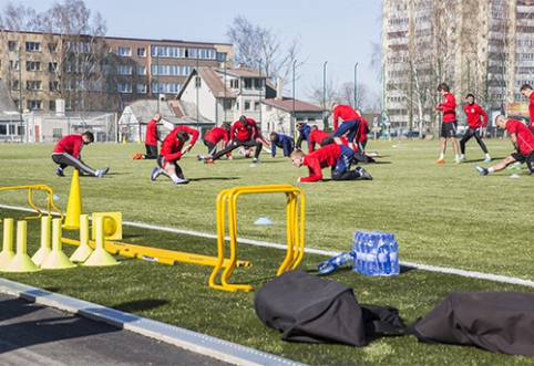 Panevėžyje duris atvers "Žemynos" progimnazijos stadionas