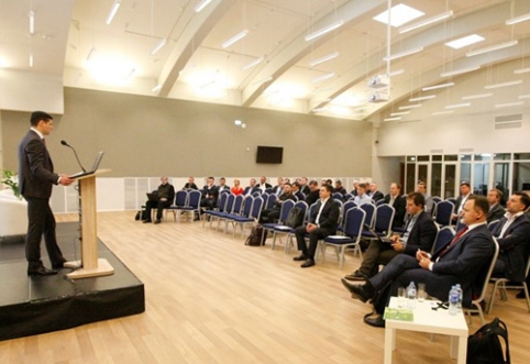 3-iasis Lietuvos futbolo forumas: „Bėdų - daugybė“