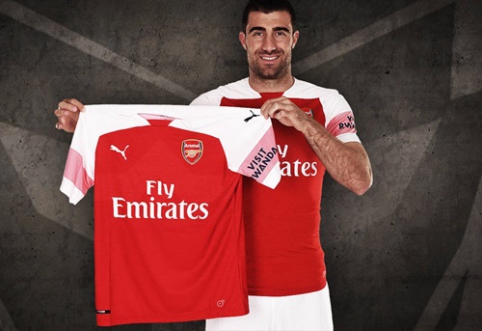 Oficialu: "Arsenal" gynybą cementuos Sokratis iš "Borussia"