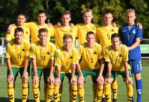 U-17 rinktinė turnyrą Ukrainoje pradėjo garbingu pralaimėjimu