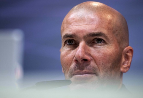 "L'Equipe": Z. Zidane'as nori dirbti "Premier" lygoje