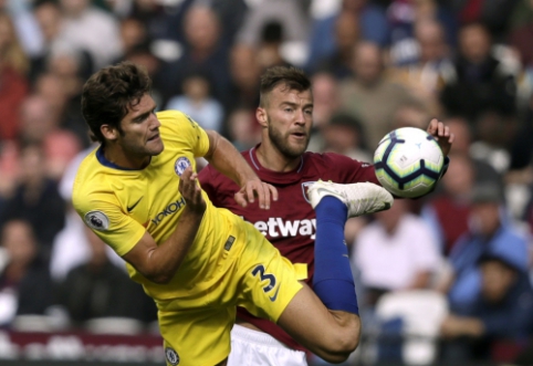 "West Ham" nutraukė pergalingą "Chelsea" komandos žygį