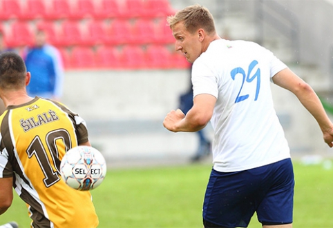 Mažojo futbolo čempionatas keliasi į Varėną – čia paaiškės, kas liks kovoti dėl titulo