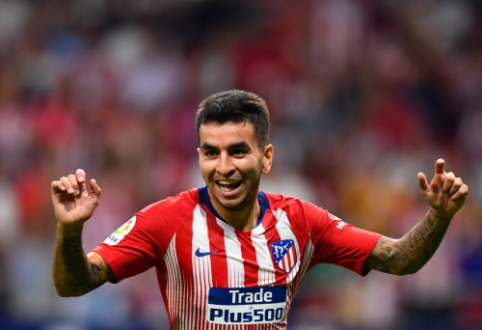 "Atletico" ilgiems metams pratęsė sutartį su A. Correa