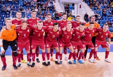 Lietuvos salės futbolo rinktinė buvo sutriuškinta Slovakijoje