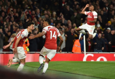 M. Ozilo šou "Emirates" stadione nulėmė jau septintą paeiliui "Arsenal" pergalę "Premier" lygoje