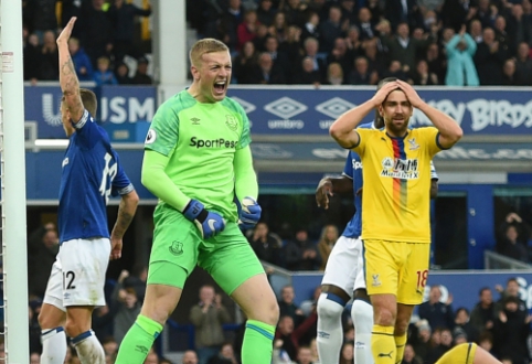 Auksine proga nepasinaudojęs "Crystal Palace" nusileido "Everton" ekipai