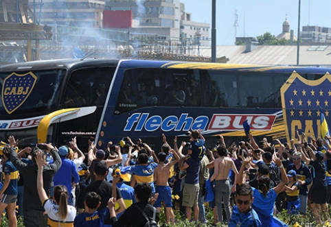 Prieš atsakomąsias finalo rungtynes užpultas "Boca Juniors" autobusas