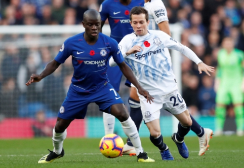 N. Kante pasirašė naują sutartį ir tapo geriausiai apmokamu žaidėju "Chelsea" klube