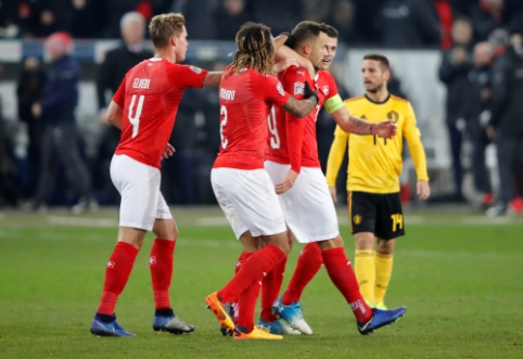 Įspūdingai po dviejų praleistų įvarčių atsitiesusi Šveicarija paliko belgus antroje pozicijoje