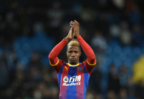 W. Zaha taps vienu geriausiai apmokamų žaidėjų Kinijoje?