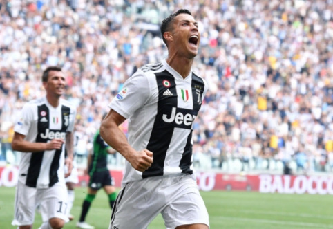 "Juventus" iš "Adidas" sulauks kone pusės milijardo eurų
